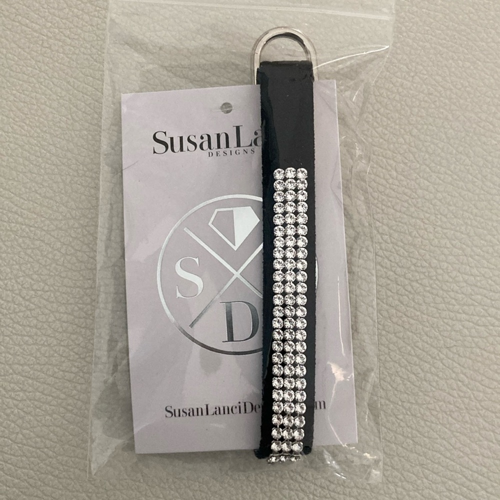 NWT Susan Lanci Dog Collar S
